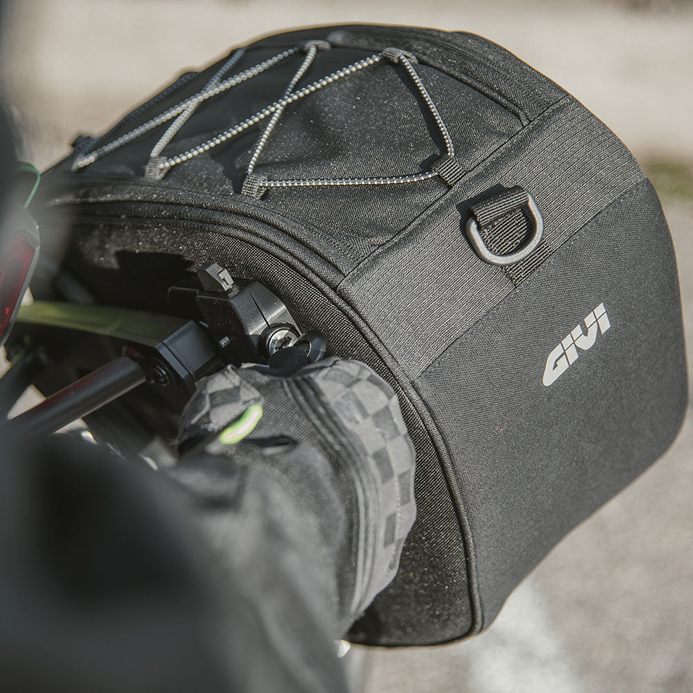 未使用級✨クルニ Detachable SHORT MODS 2way EASY12L 18LTR LEFT STEALTH MOUNT BAG